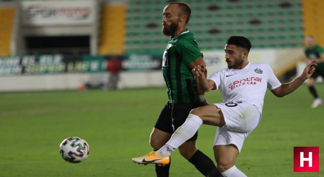 Akhisarspor puanla başladı