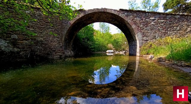 Manisa'da tarihi köprünün çevresi düzenleniyor