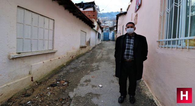 Mahalleliler Başkan Çelik'i yalanladı ve tepki gösterdi, "Bizi borçlandırmak istiyorlar"