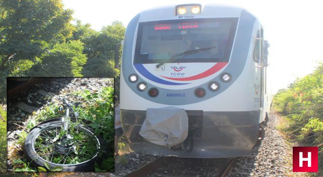 Yolcu treni motosiklete çarptı sürücü ağır yaralı