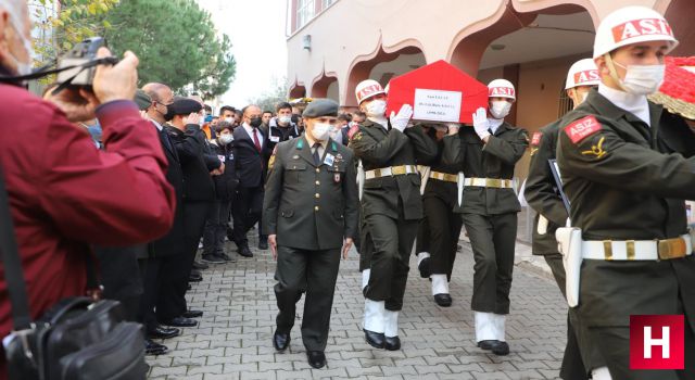 Genç astsubaya Manisa'da hüzünlü veda