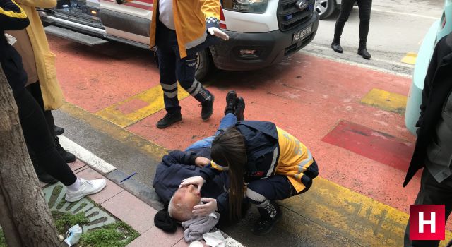 Manisa'da halk otobüsü yaya geçidinde yaşlı adama çarptı