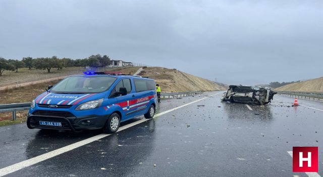 Kontrolden çıkan otomobil takla attı: 2 yaralı