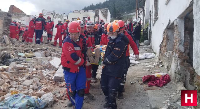 Manisa'da deprem tatbikatı