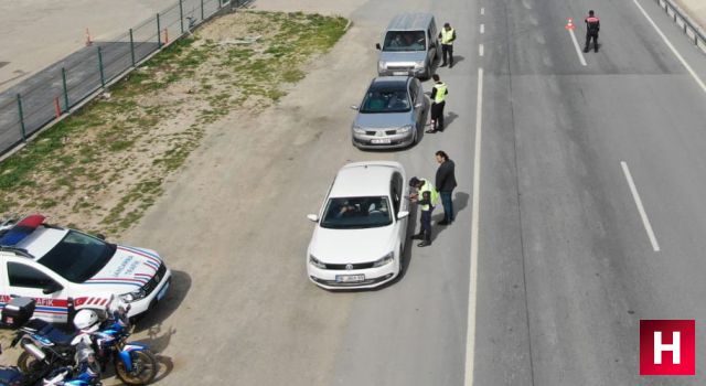 Drone'dan ceza yağdı, 15 araç trafikten men edildi