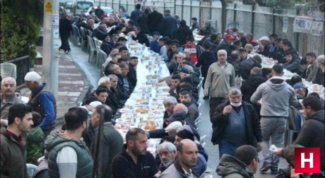 Manisa’da Balıkesirlileri buluşturan iftar