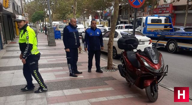 Motosikletini kaldırıma koyanlara ceza geliyor