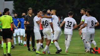 Manisa FK galibiyetle başladı 3-0