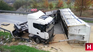 İzmir-Ankara yolunu trafiğe kapattı