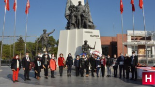 Manisa'da Öğretmenler Günü kutlamaları