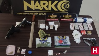 Narkotik Timleri Manisa'da uyuşturucu tacirlerine nefes aldırmıyor