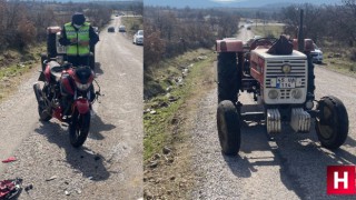 Traktörle çarpışan motosiklet sürücüsü ağır yaralandı