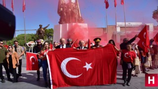 Manisa'da kurtuluşun 100. yılı coşkuyla kutlandı